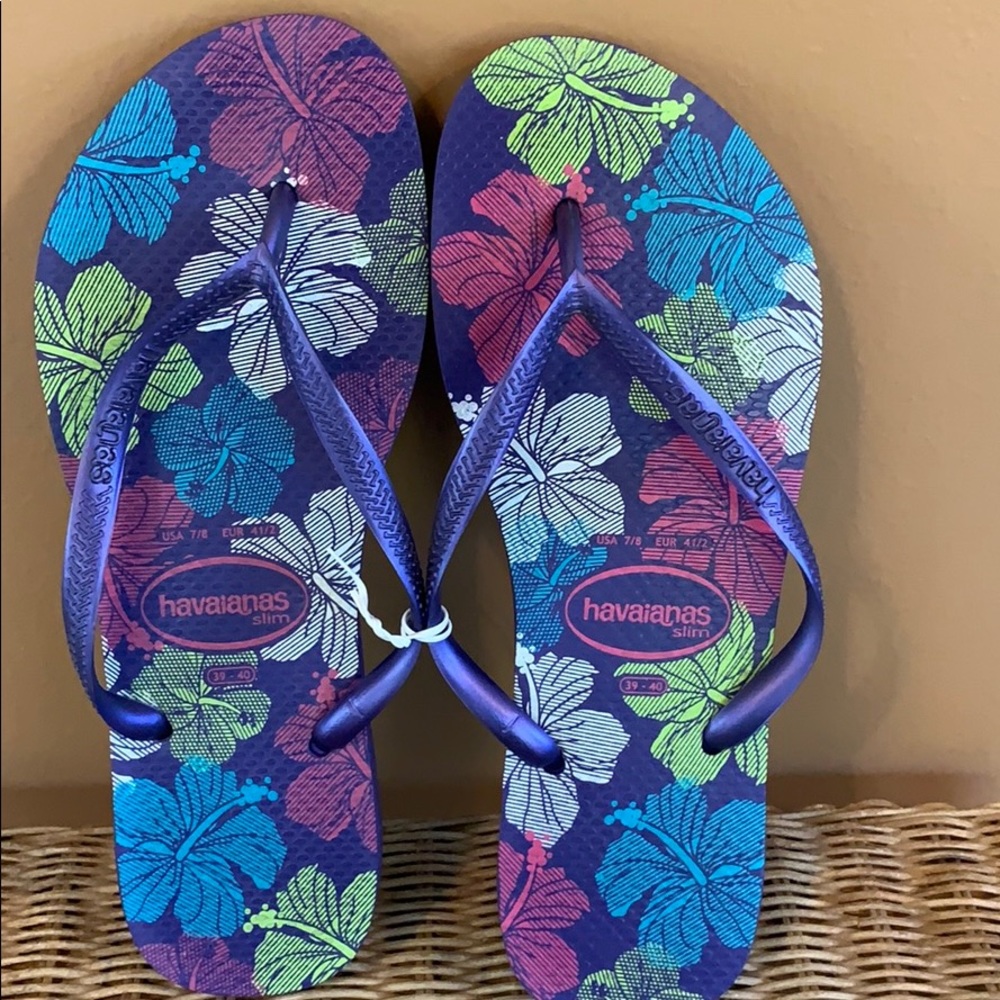 Hawaiian flip flops